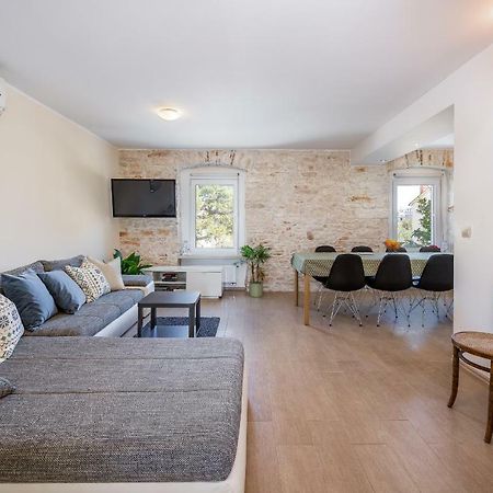 Apartment Lungomare Pola Esterno foto